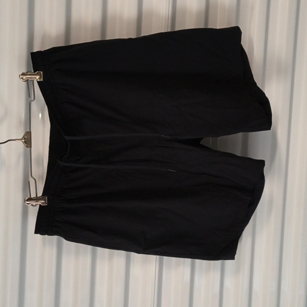 Kirkland Signature Performance Athletic Training Running Black Shorts XL